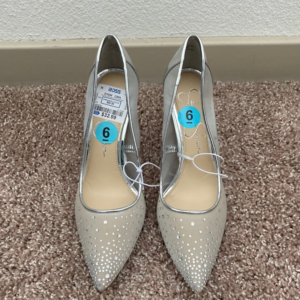 Jessica Simpson Pumps